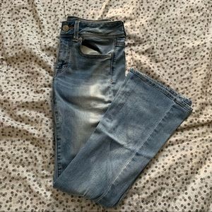 WOMEN’S AEO BOOTCUT JEANS